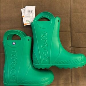 CROCS Kids Vibrant Green Rain Boots